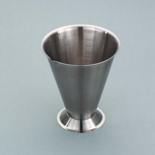 Messbecher 750 ml. aus Edelstahl matt, mit Fuß.